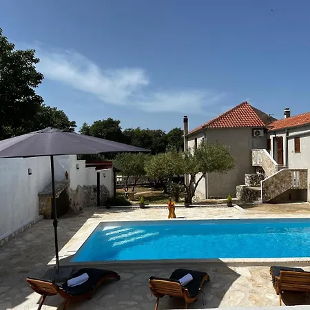 Family Friendly With A Swimming Pool Radasinovci, Biograd - 22312 *