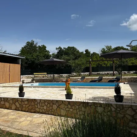Apartman Family-friendly With Swimming Pool Radasinovci, Biograd - 22312 *
